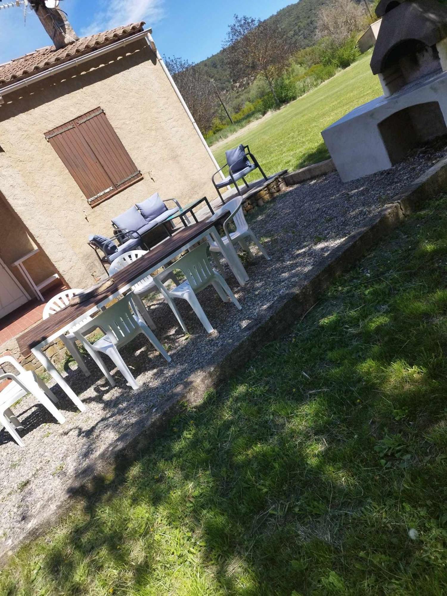 Maison De Campagne Allemagne-en-Provence Exterior photo